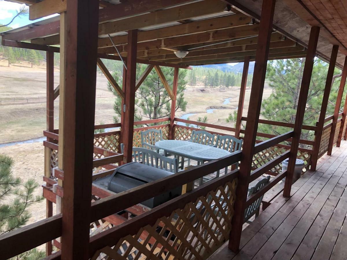 Black Hills Cabins At Quail'S Crossing Hill City Exterior photo